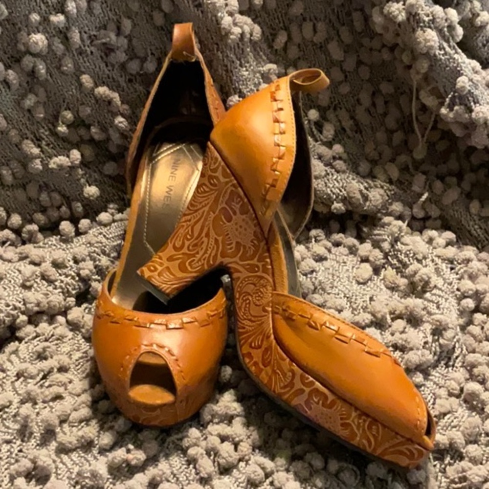 NINE WEST open toed 2 inch heels. Size 9.5 M